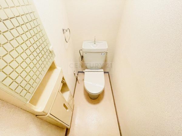 ヒデタネマンション　トイレ　