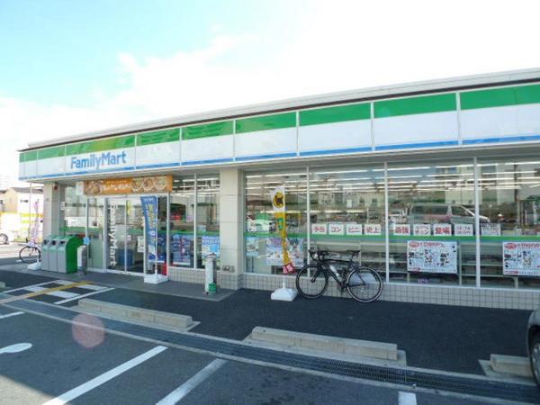 　ファミリーマート放出東店（コンビニ）／183m　