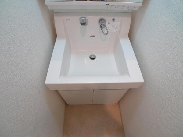 ヴァンスタージュ大阪城Ｅａｓｔ（Ｂ）　洗面台・洗面所　