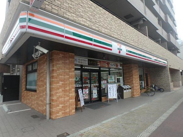 　セブンイレブン大阪深江北2丁目店（コンビニ）／40m　