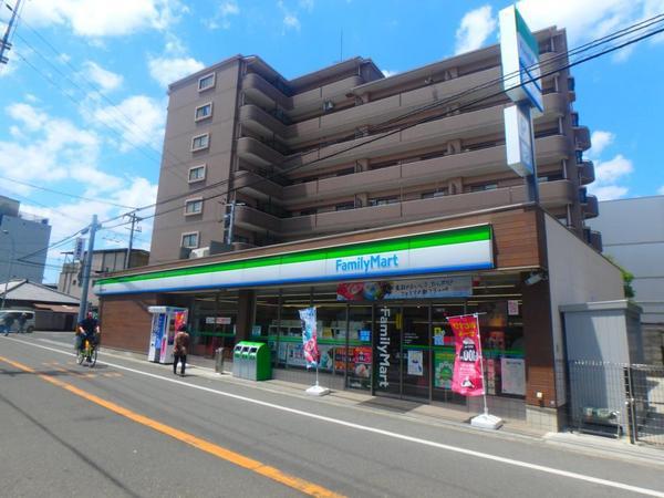 　ファミリーマート東大阪稲田上町店（コンビニ）／301m　