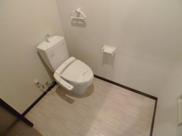 ロータス・クレイン　トイレ　