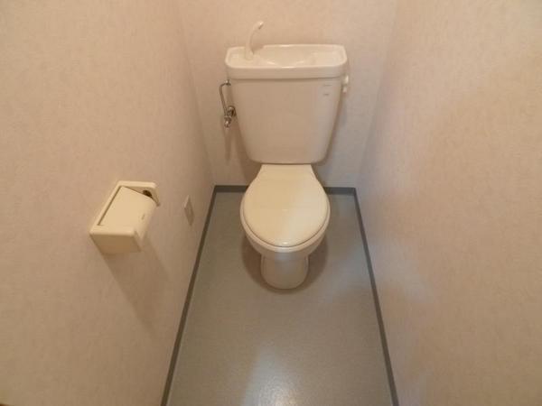 メゾン・メルベイユ　トイレ　