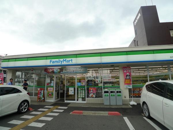 　ファミリーマート高井田本通店（コンビニ）／232m　