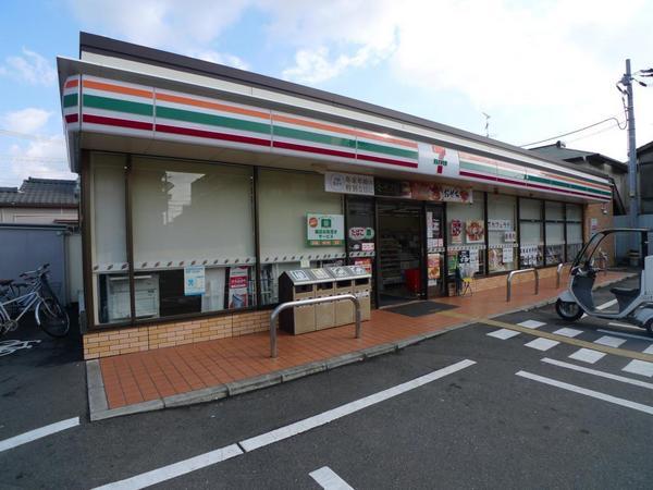 　セブンイレブン東大阪森河内西2丁目店（コンビニ）／200m　