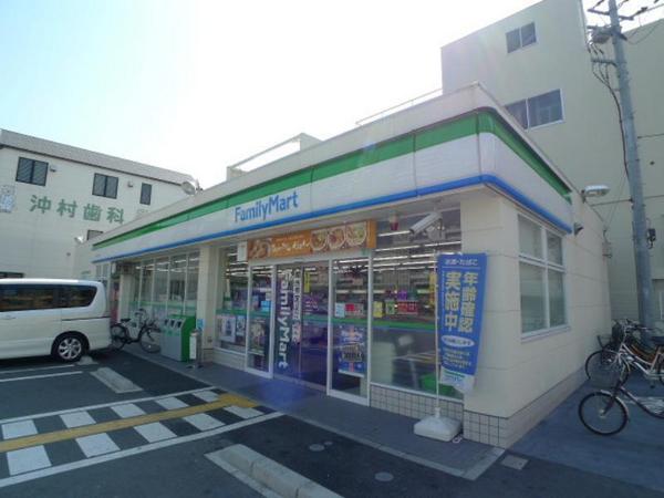 　ファミリーマート今津中三丁目店（コンビニ）／546m　