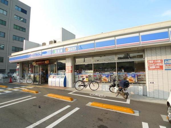 　ローソン新喜多一丁目店（コンビニ）／403m　