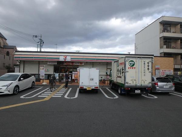 　セブンイレブン東大阪西堤本通西1丁目店（コンビニ）／280m　