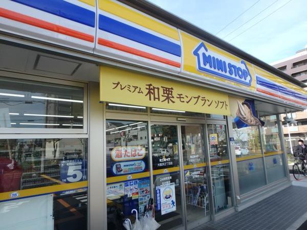 　ミニストップ大阪浜2丁目店（コンビニ）／905m　