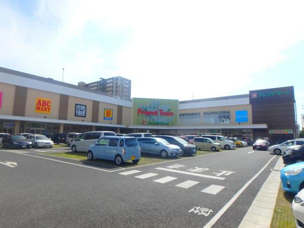 　フレンドマート深江橋店（スーパー）／745m　