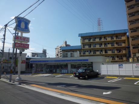 　ローソン東大阪荒本駅前店（コンビニ）／180m　