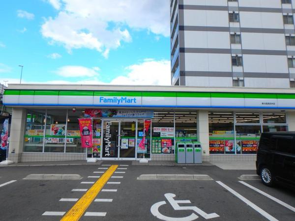 　ファミリーマート東大阪長田中店（コンビニ）／132m　