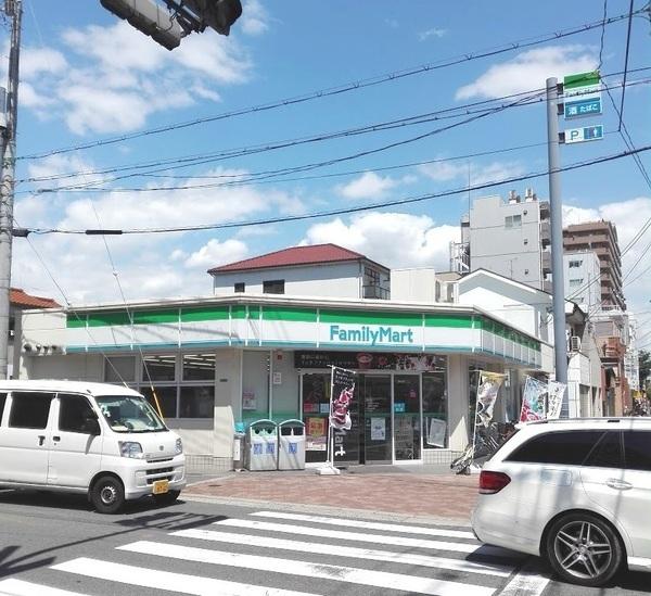 レミオコート都島　ファミリーマート都島内代町店（コンビニ）／58m　