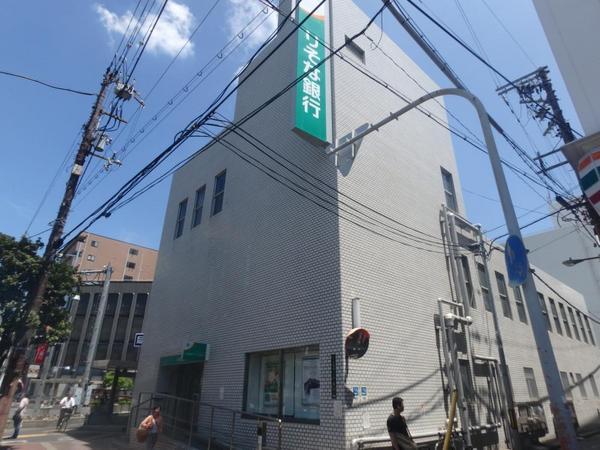 エンブレイス鴫野１　りそな銀行城東支店（銀行）／811m　